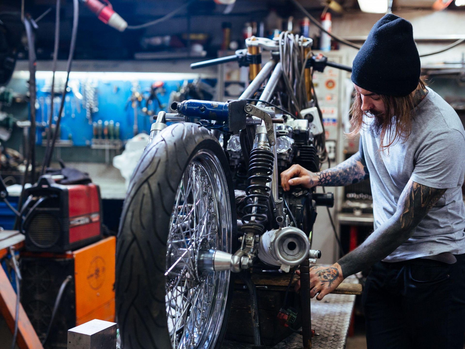 Curabitur non nulla sit amet nisl tempus convallis